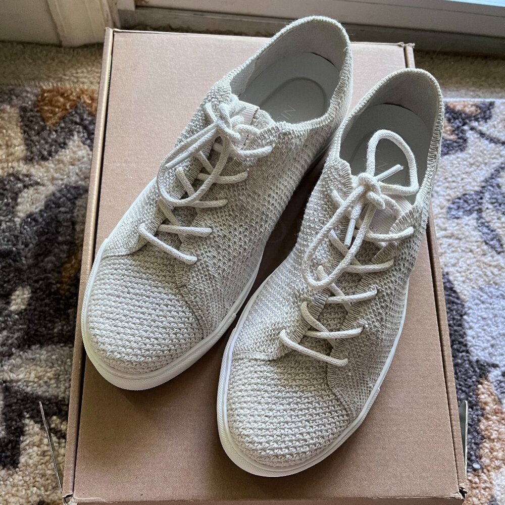 Nisolo Eco-Knit Sneaker 8.5 in LINEN (fits like size 8). *Ltd Edition*